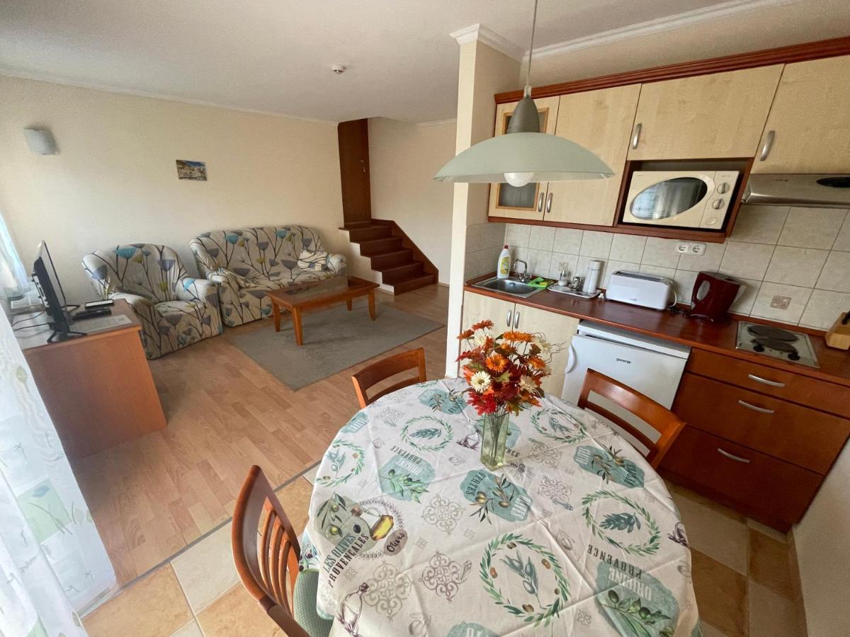Garda Wellness Apartmanhaz Хевиз Экстерьер фото