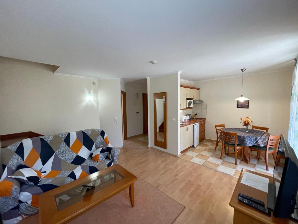Garda Wellness Apartmanhaz Хевиз Экстерьер фото